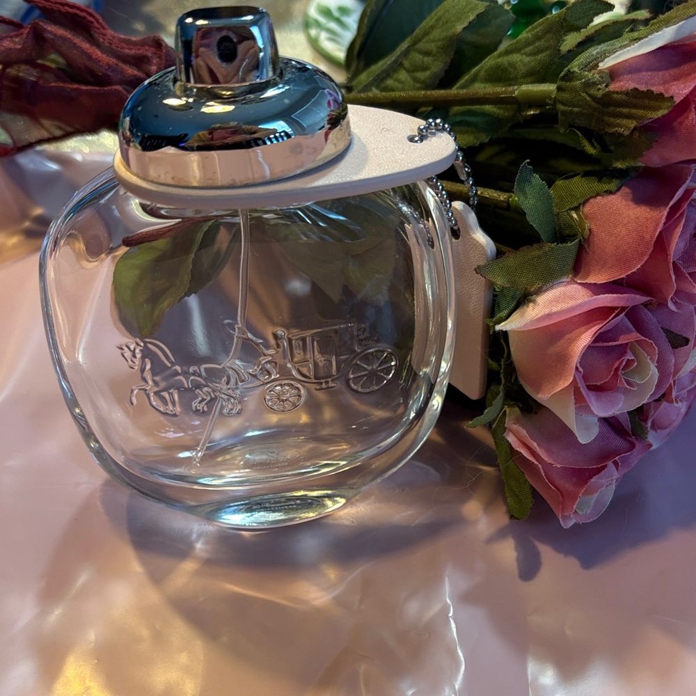 Coach Glass Eau de Toilette 3 oz Perfume Bottle with Silver Cap (Empty).